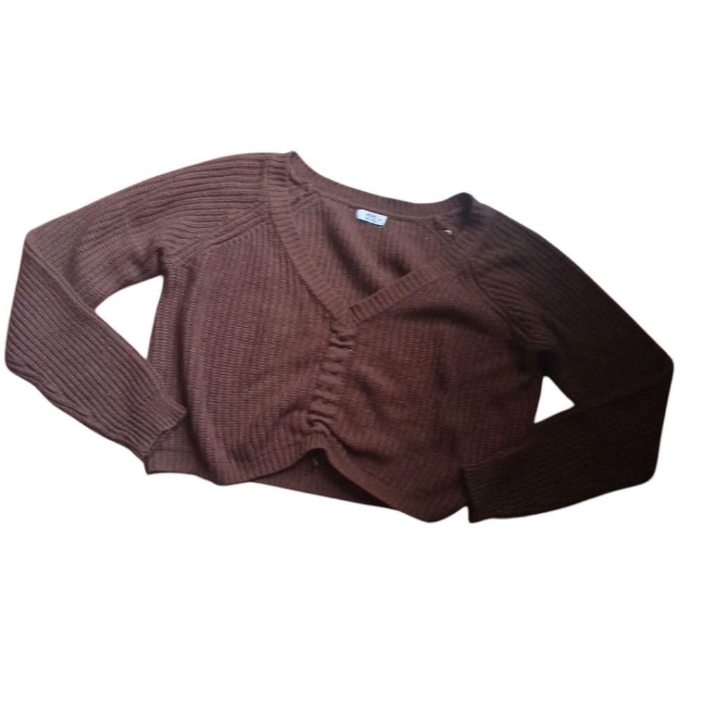 Cropped‎ Cable Knit Sweater